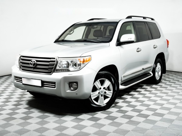Toyota Land Cruiser 200
