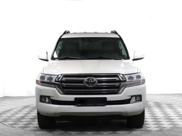 Toyota Land Cruiser 200