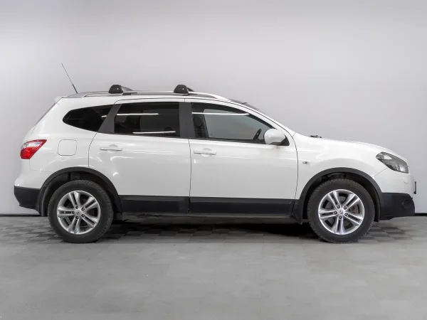 Nissan Qashqai+2