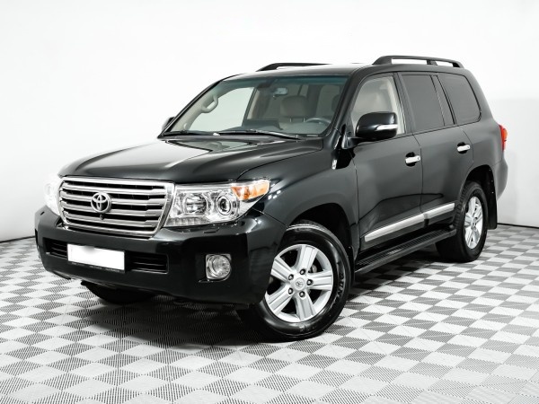 Toyota Land Cruiser 200
