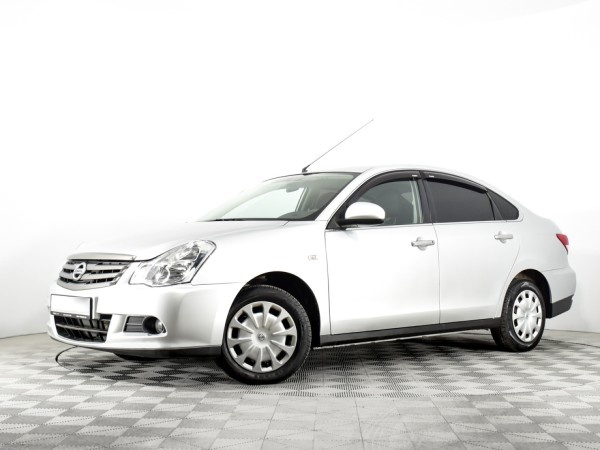 Nissan Almera