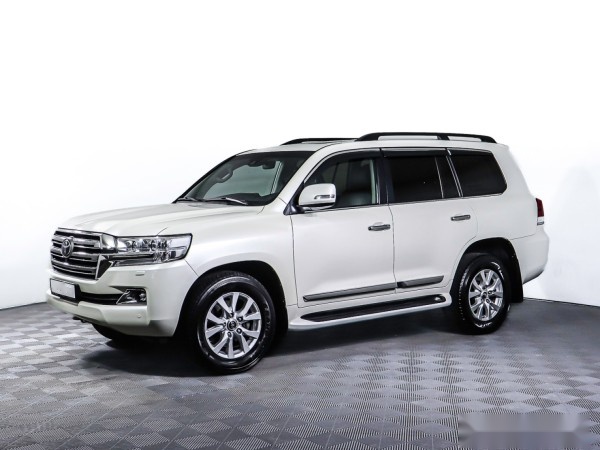 Toyota Land Cruiser 200