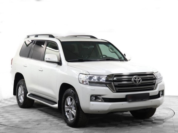Toyota Land Cruiser 200