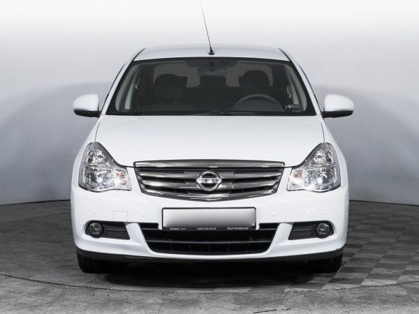 Nissan Almera