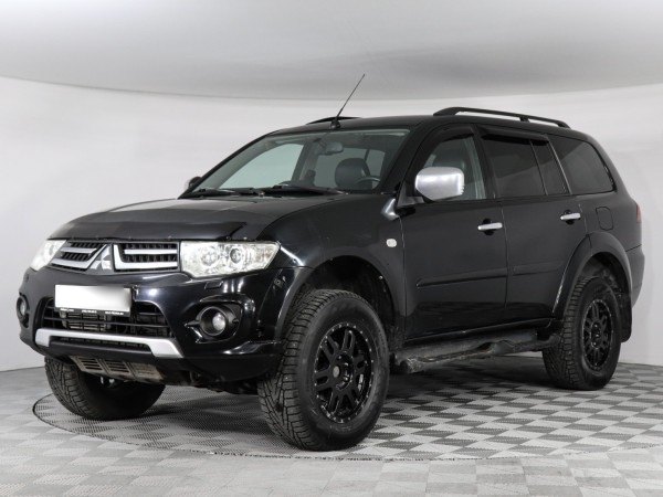 Mitsubishi PAJERO SPORT