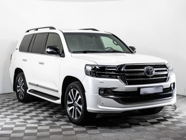 Toyota Land Cruiser 200