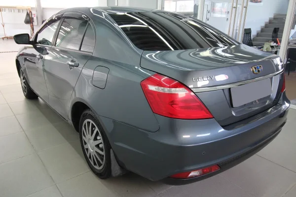 Geely Emgrand 7