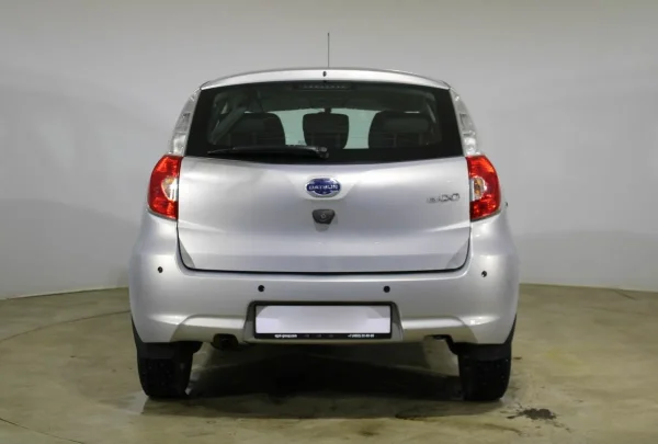 Datsun mi-DO