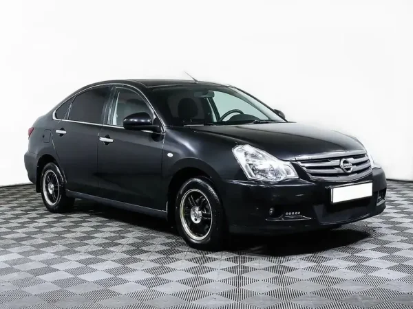Nissan Almera