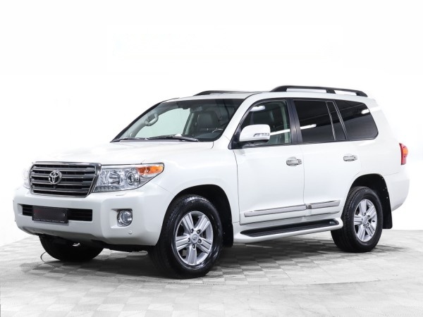Toyota Land Cruiser 200